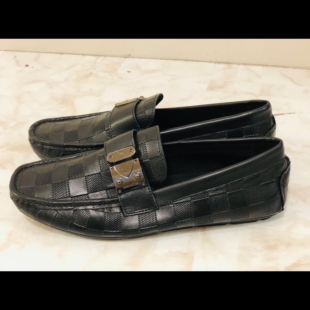 Men’s shoes